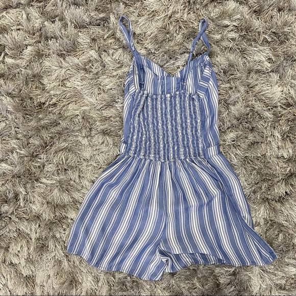 Hollister women blue and white striped spaghetti straps romper. Size S. Used. - Picture 5 of 8
